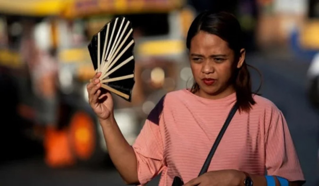 গরমে পুড়ছে ফিলিপাইন, তাপমাত্রা ৫০ ডিগ্রি